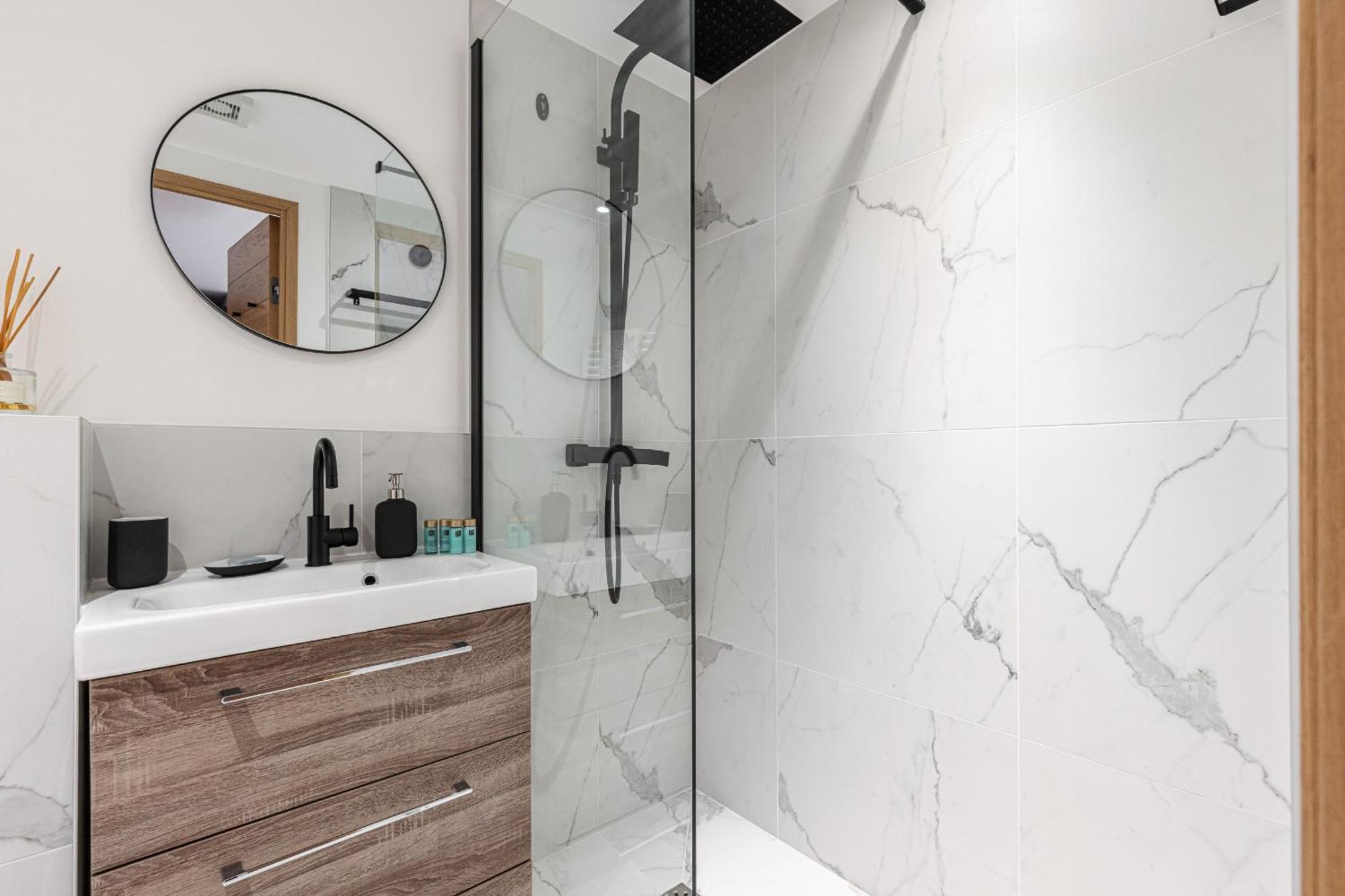 5 Fodere - Magnifique Duplex - Port De - Dernier Etage Appartamento