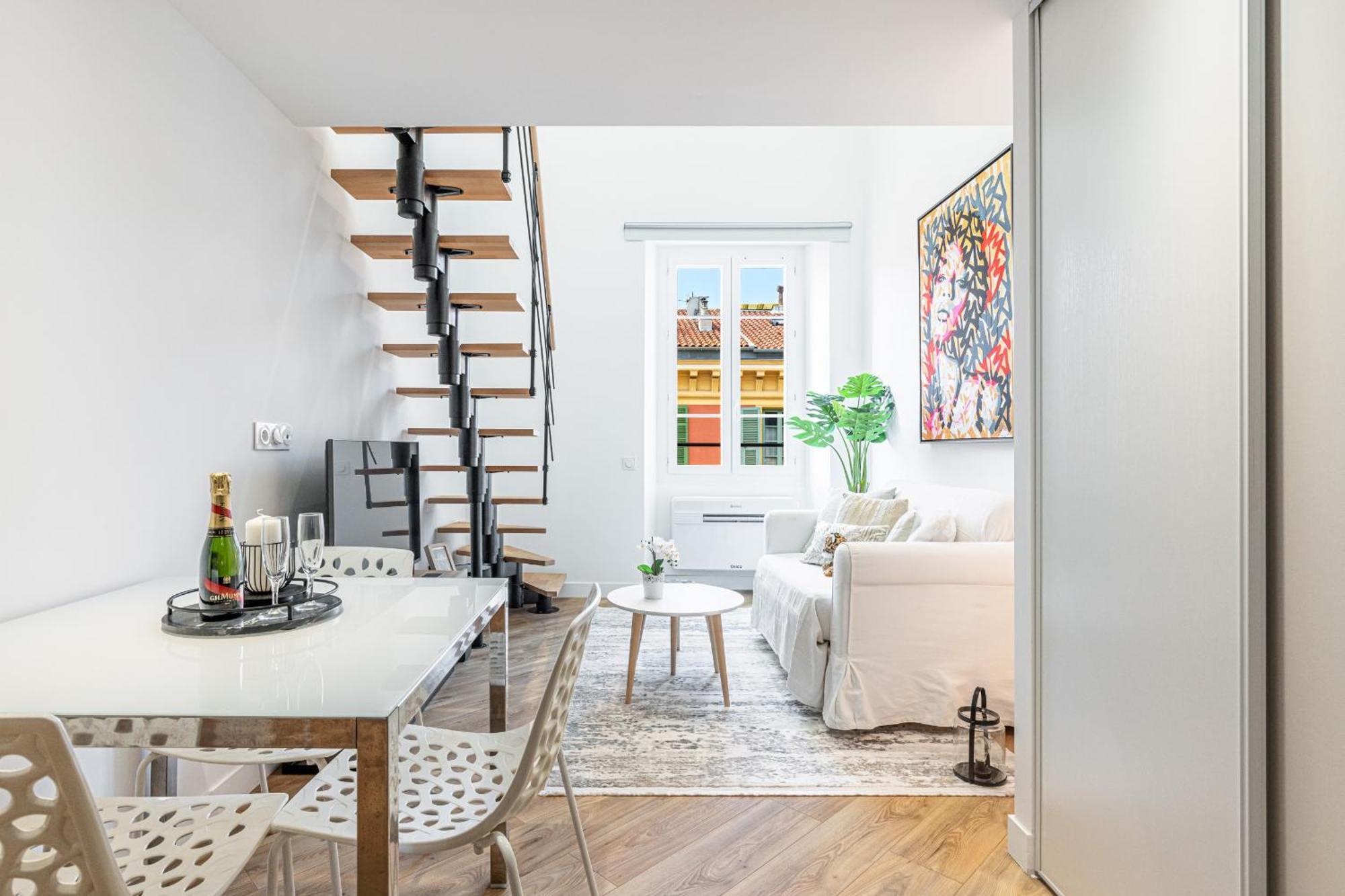 5 Fodere - Magnifique Duplex - Port De - Dernier Etage Nizza